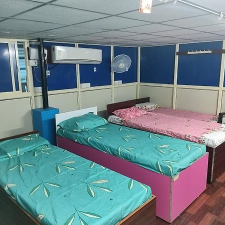 פורט בלייר Rajeswari Ac Dormitory For Indian Males Only מראה חיצוני תמונה