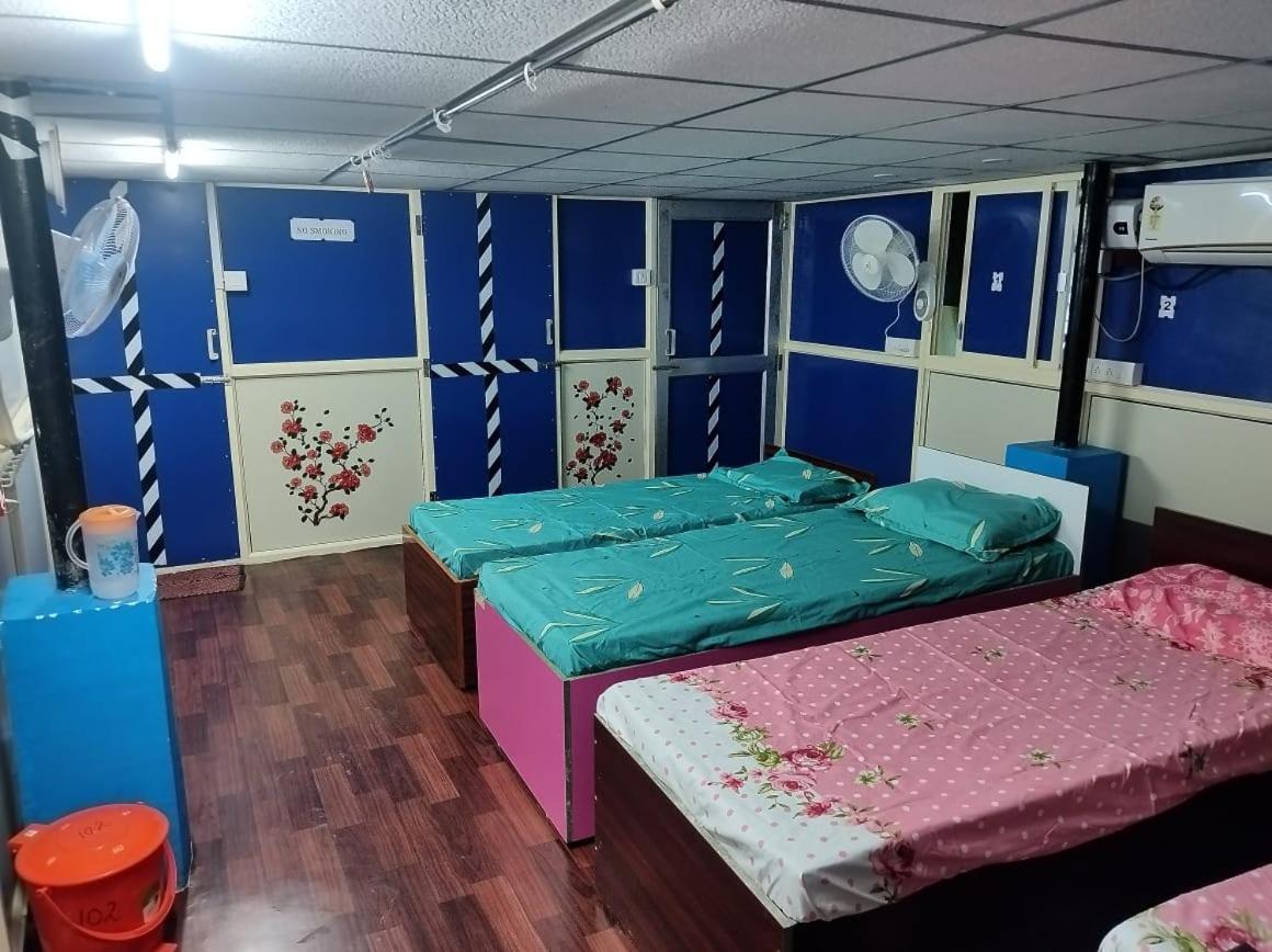 פורט בלייר Rajeswari Ac Dormitory For Indian Males Only מראה חיצוני תמונה