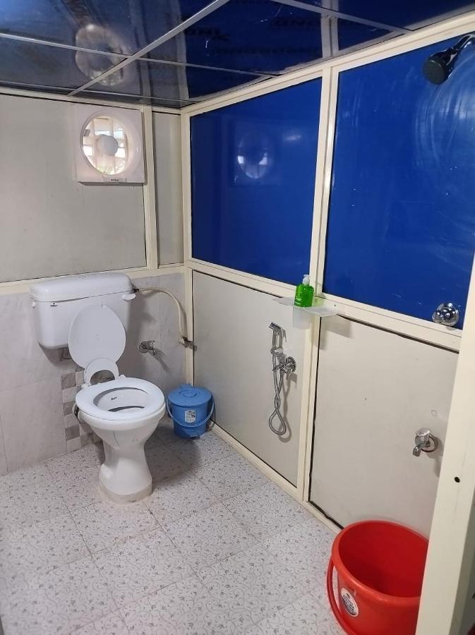 פורט בלייר Rajeswari Ac Dormitory For Indian Males Only מראה חיצוני תמונה